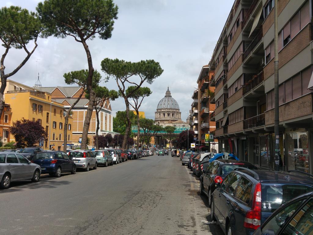 Rampa Brancaleone Apartment Rome Bagian luar foto