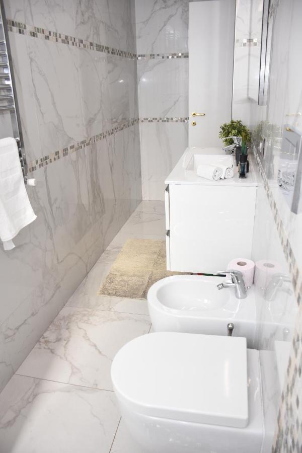 Rampa Brancaleone Apartment Rome Bagian luar foto